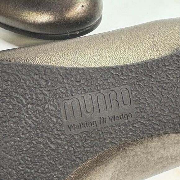 Munro American Bronze Leather Flats Women’s 8N USA Made Slip On Ruffle Toe - Picture 11 of 15